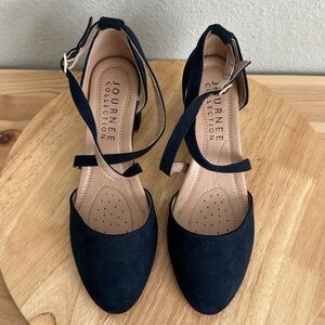 Journee Collection Foster Womens Pointed Closed Toe Block Heel Pumps new navy